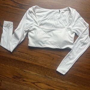 Women’s gym top youngLA only worn once